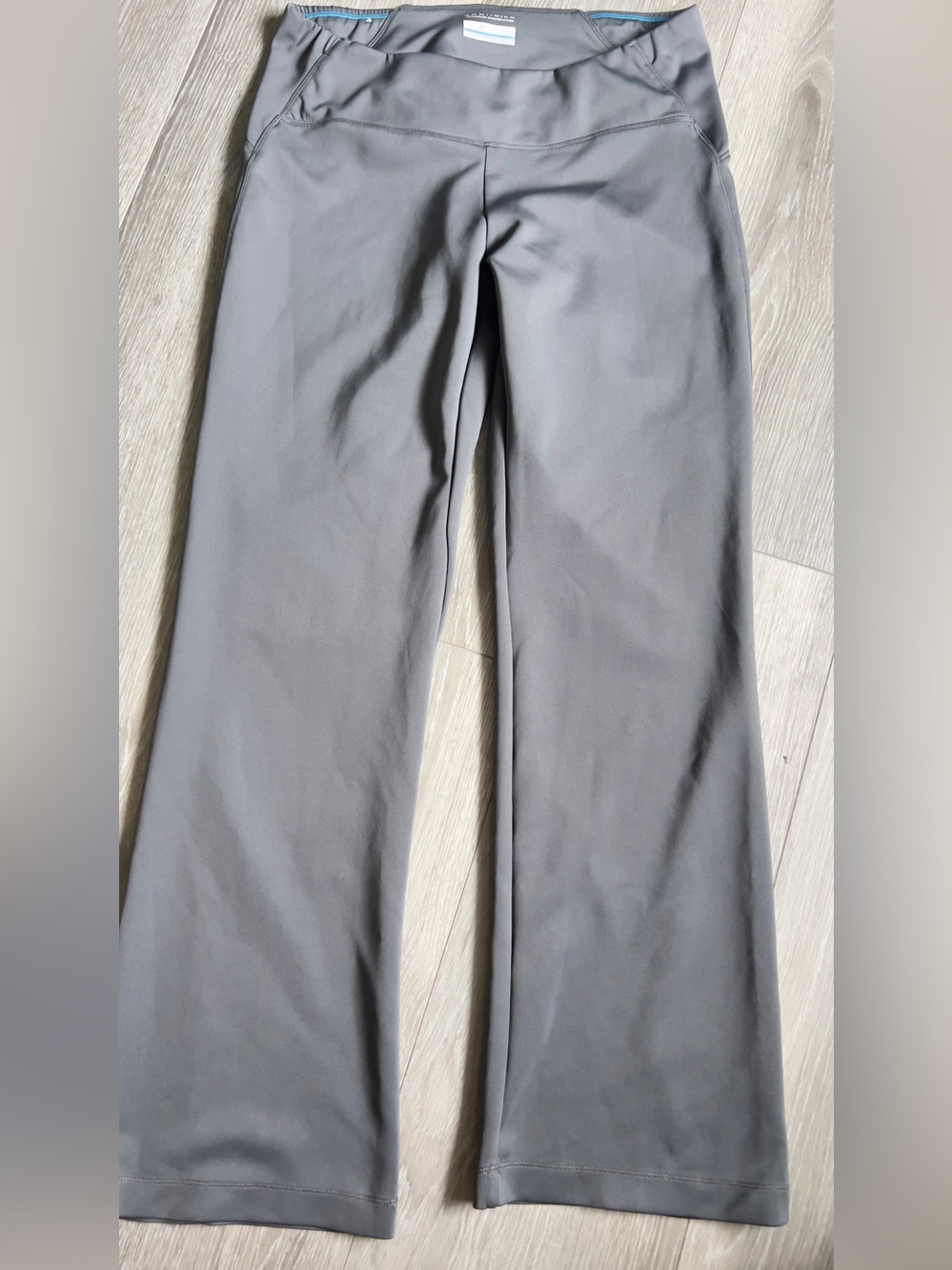 Columbia Gray Wide-Leg Stretch Active Pants